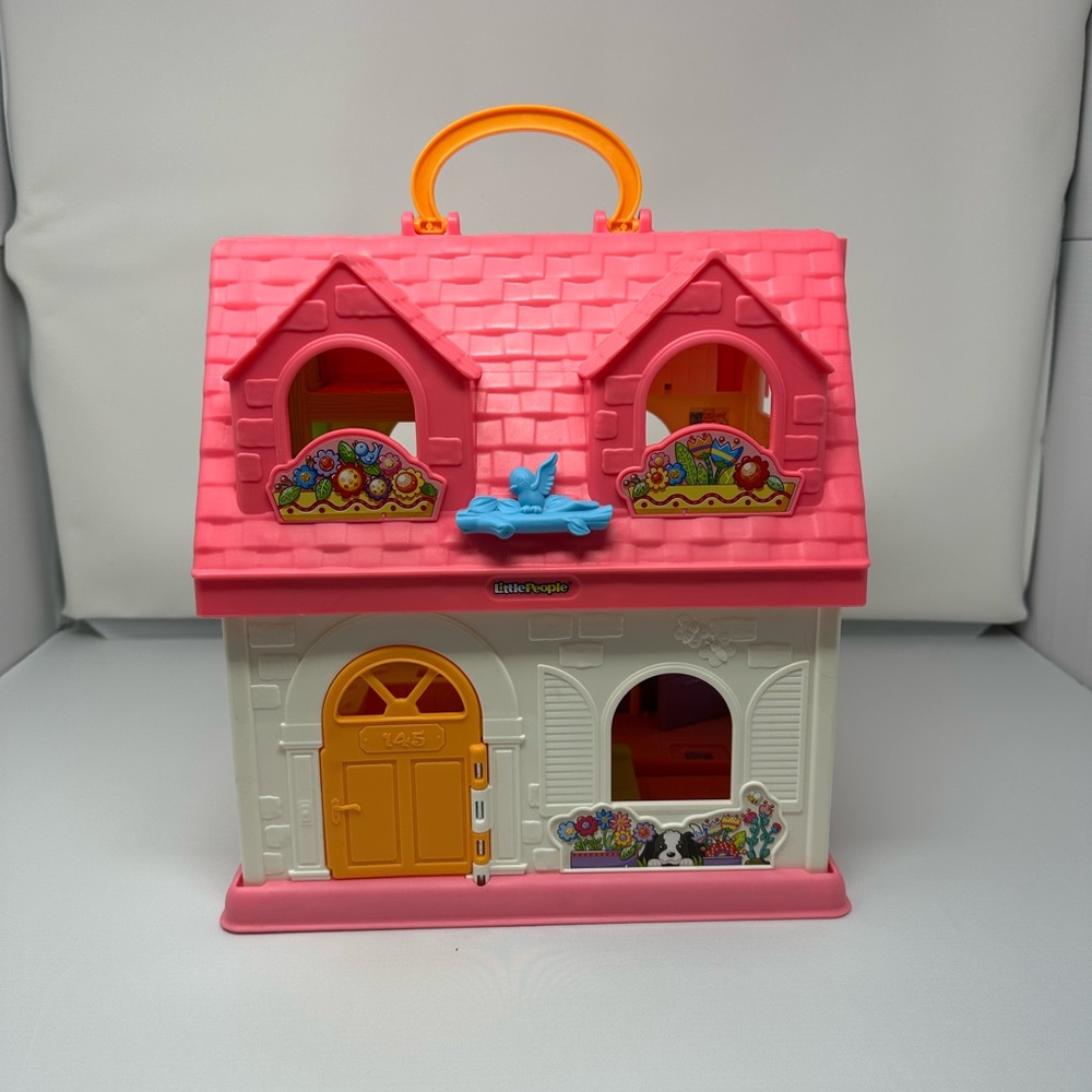 Fisher-Price Little People Surprise & Sounds Home Pink Playhouse